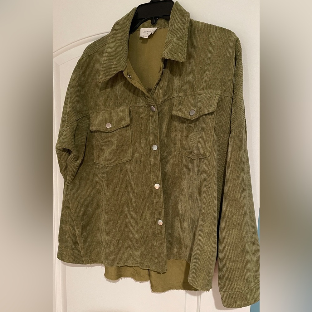 Everly Utility Jacket/Top in Olive Corduroy Size: M